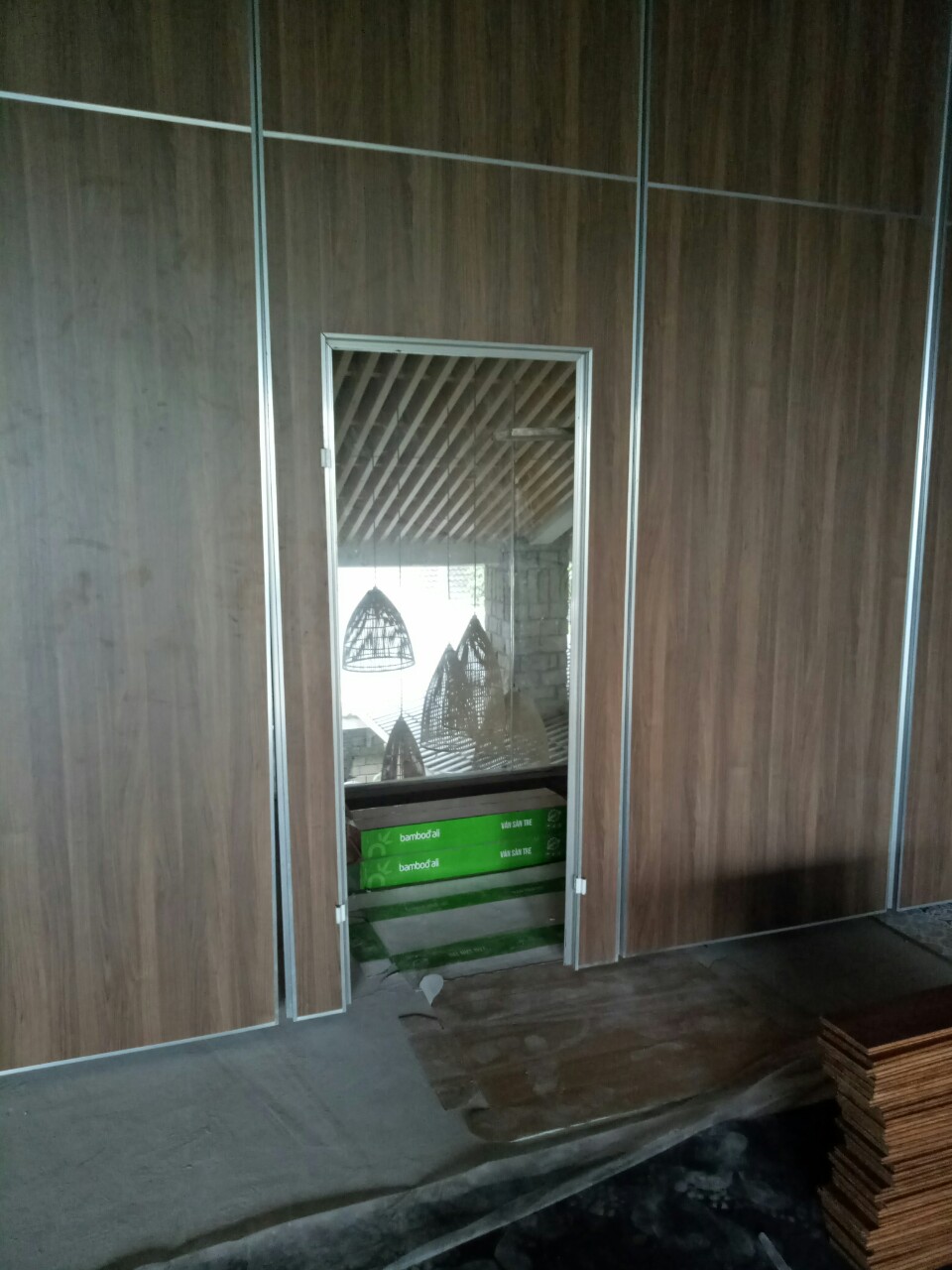 HỘI TRƯỜNG SÂN BAY TÂN SƠN NHẤT