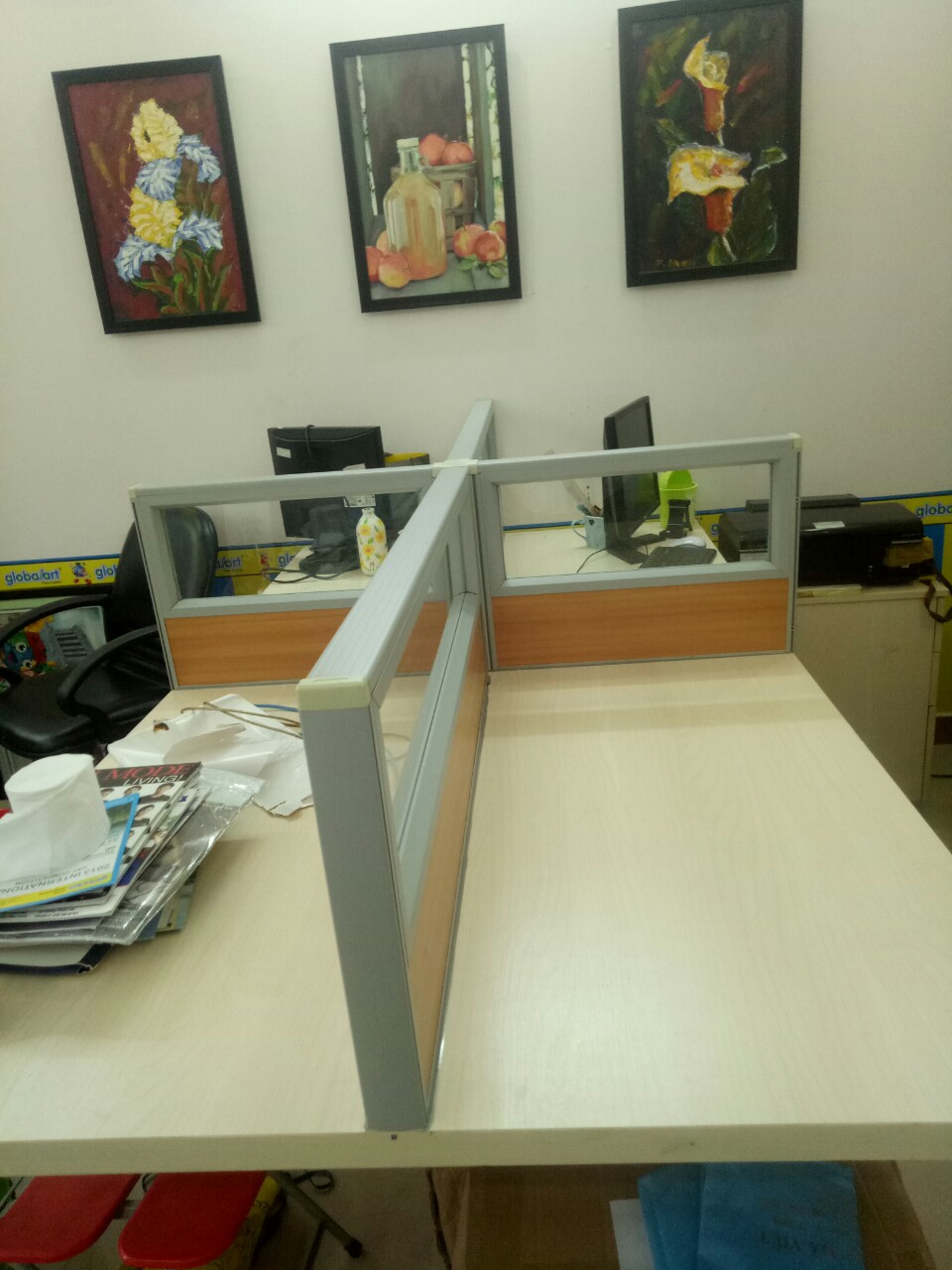 VÁCH NGĂN VĂN PHÒNG CÔNG TY 