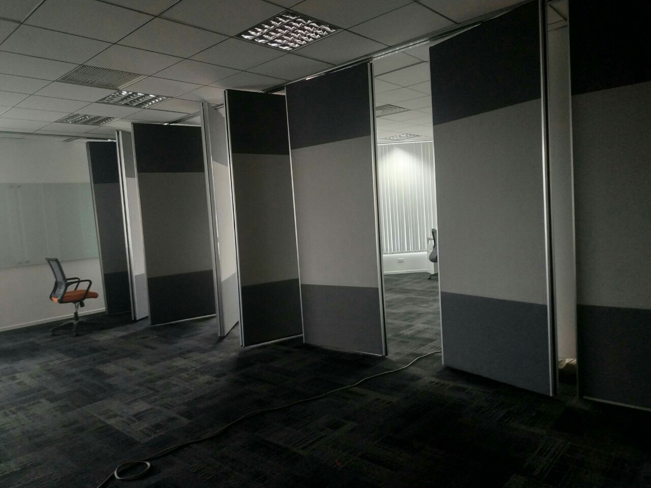 HỘI TRƯỜNG SÂN BAY TÂN SƠN NHẤT