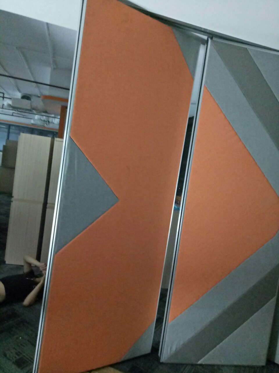 HỘI TRƯỜNG SÂN BAY TÂN SƠN NHẤT