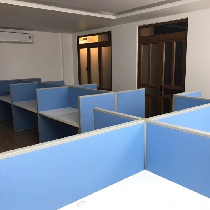 VÁCH NGĂN VĂN PHÒNG CÔNG TY 